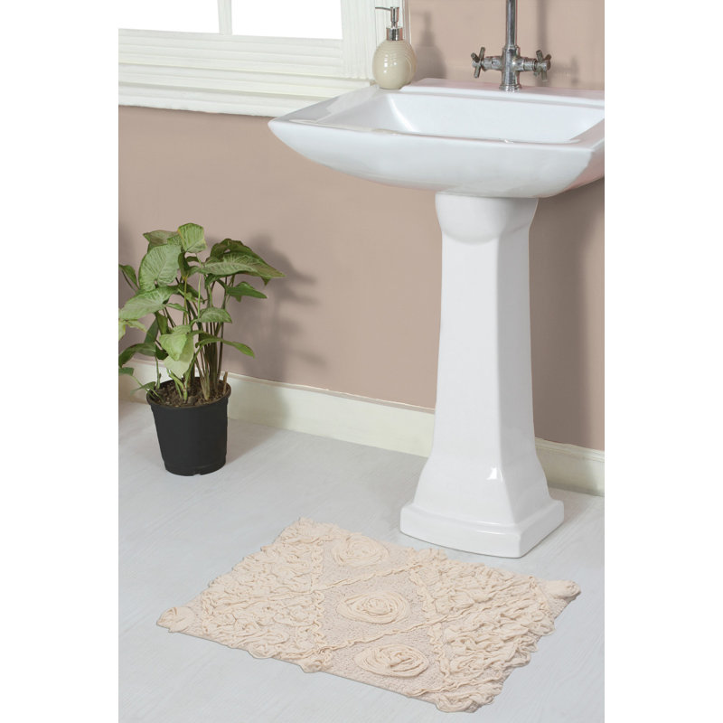 Tapis pour salle de bain Schoenberger, Ivoire, L 24 po x l 17 po