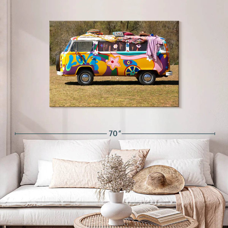 Khyia Hippie Bus