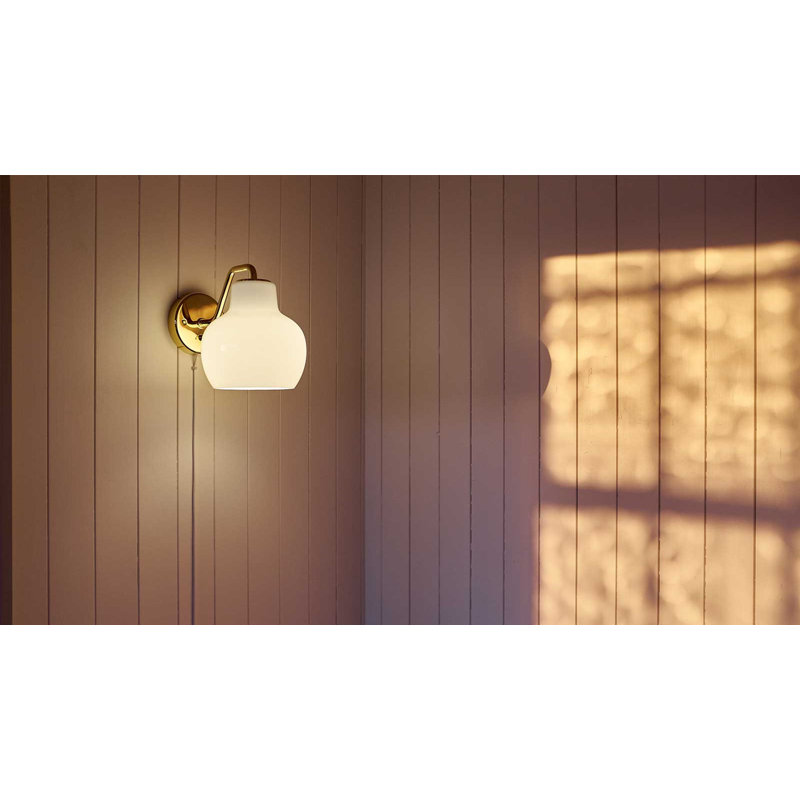 VL 1 - Light Armed Sconce, With Switch