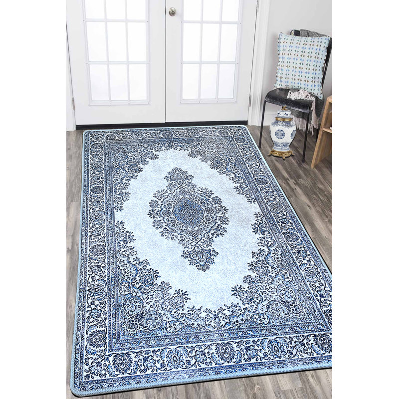 Tapis oriental bleu en polyester tissé à la machine Adolare, Rectangle 2 pi 7 po x 3 pi 3 po