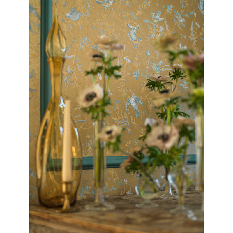 Hummingbirds Floral Matte Wallpaper Roll, Gray/Gold