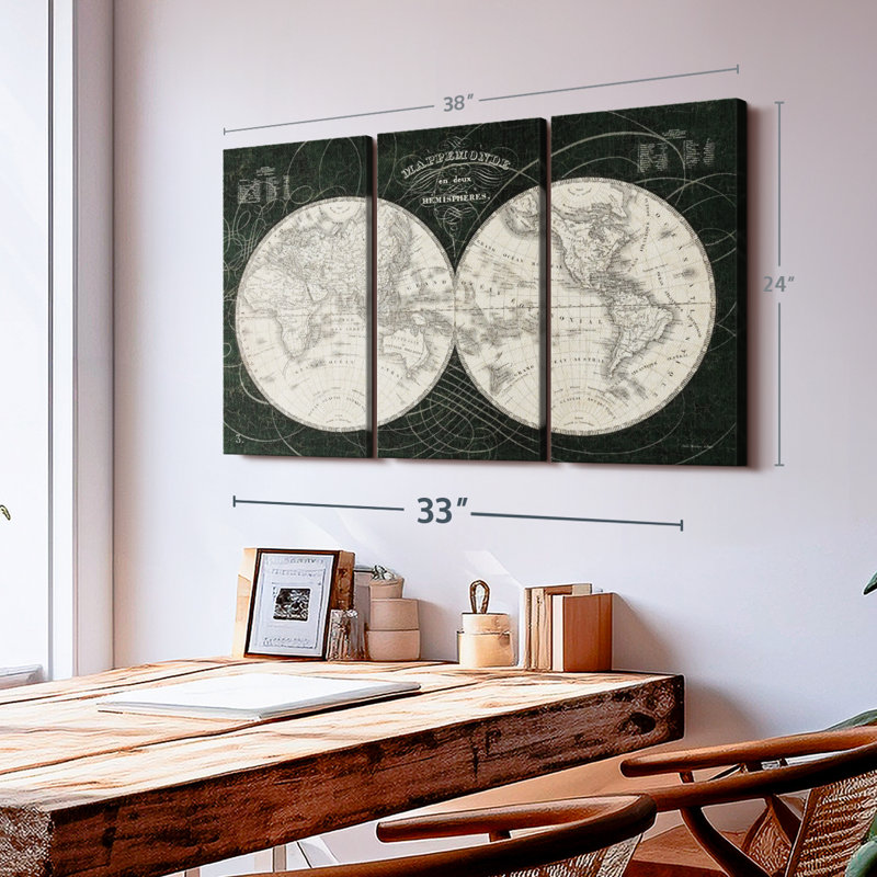 «French World Map Black and White» sur, H 24 po x l 38 po x P 1,25 po