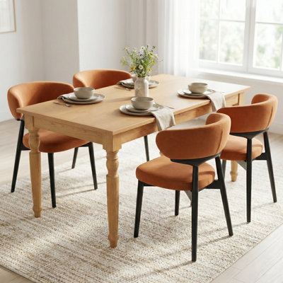 Windsor Rectangle Solid Wood Dining Table