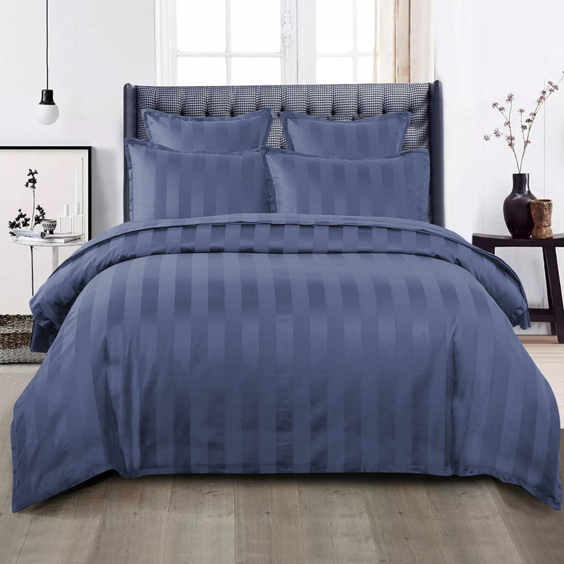 Renze Microfiber 250 TC Reversible Stripe Duvet Cover Set with Pillowcases, Washed