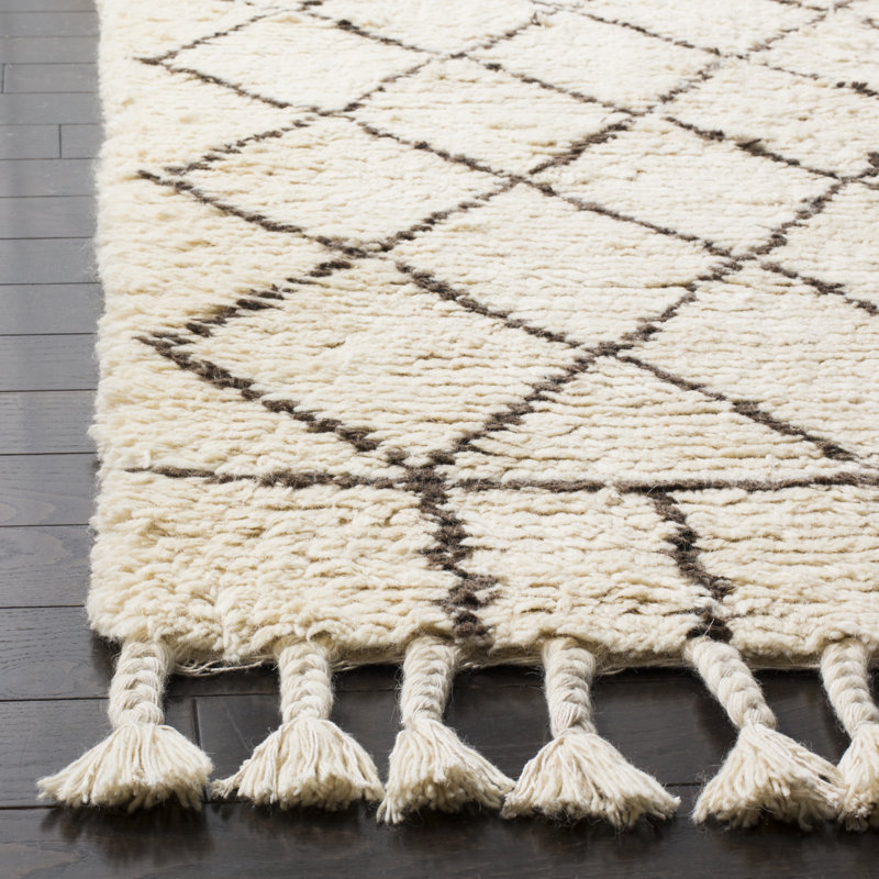 Janesville Geometric Wool Hand Woven Area Rug, Rectangle 183 x 274 cm