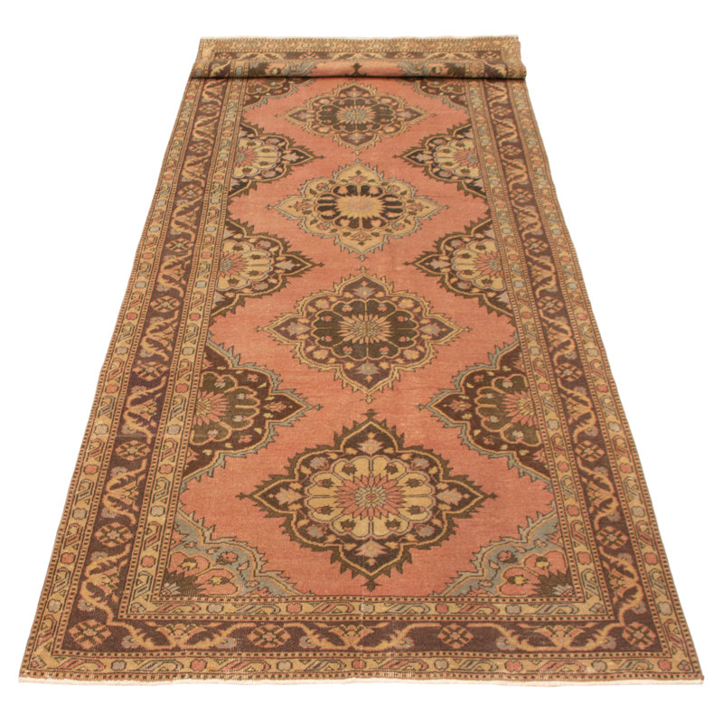 Tapis saumon rétro Magnea 4 pi 9 po x 14 pi 2 po