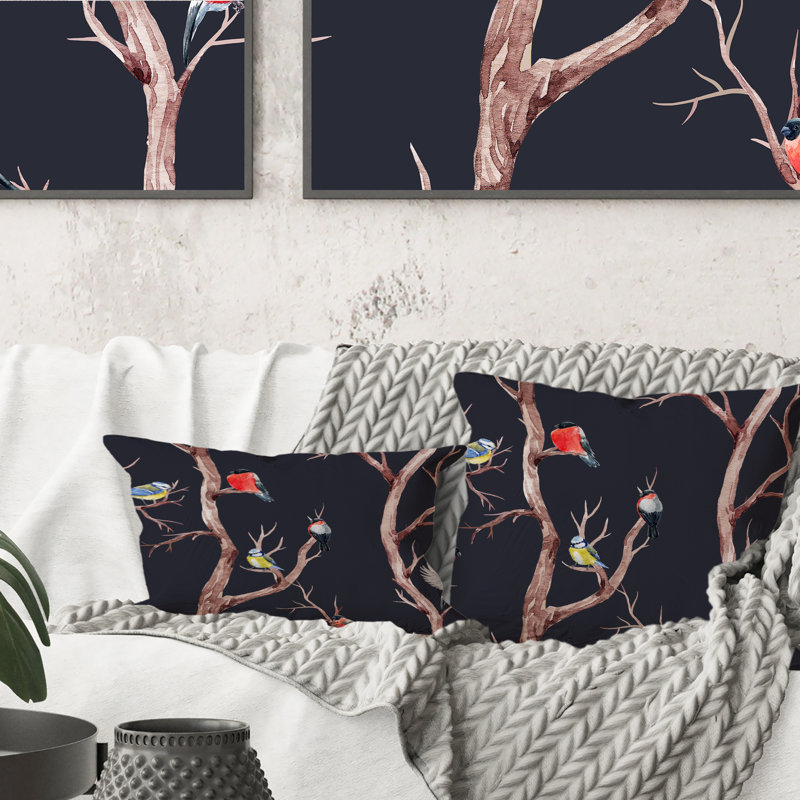 Coussins d'automne avec oiseaux rouges sur fond noir - imprimé traditionnel, 16 po x 16 po