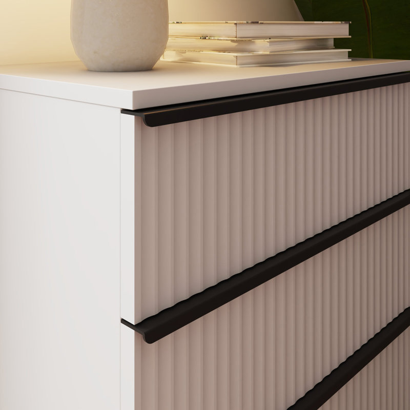 Shanquil 60 W Ripple Ridged 3 Drawer Chest Of Drawers