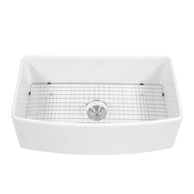 Évier de cuisine à simple cuve en céramique à tablier frontal de 33 pouces avec rebord arqué, parfait pour la mise à niveau, comprenant une crépine à panier en acier inoxydable 304, ajoutant de l'élégance à la cuisine, grille de vaisselle