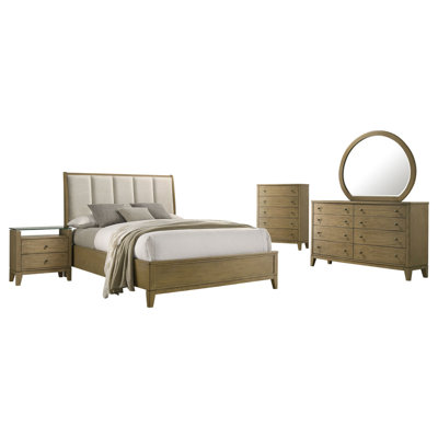 Menlo Natural Pine 4-Piece Queen Bedroom Set