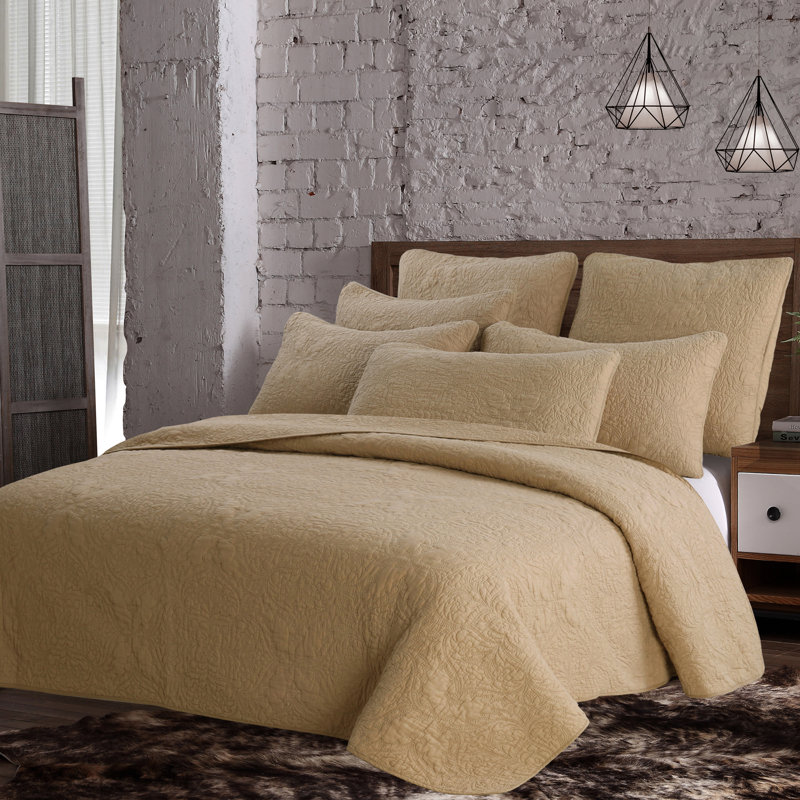 Estate Cotton Quilt Set, King Quilt + 2 King Shams, Sand