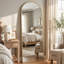Miroirs muraux surdimensionnés arqués-125578528-125578527