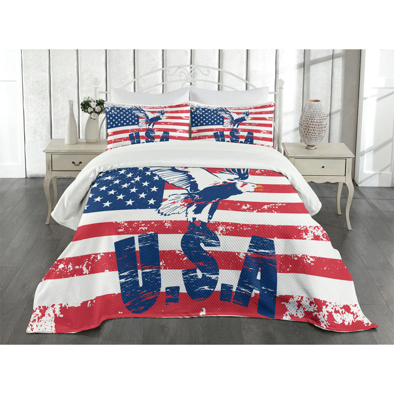 Patriotic USA Flag and Eagle King Bedspread Set in White