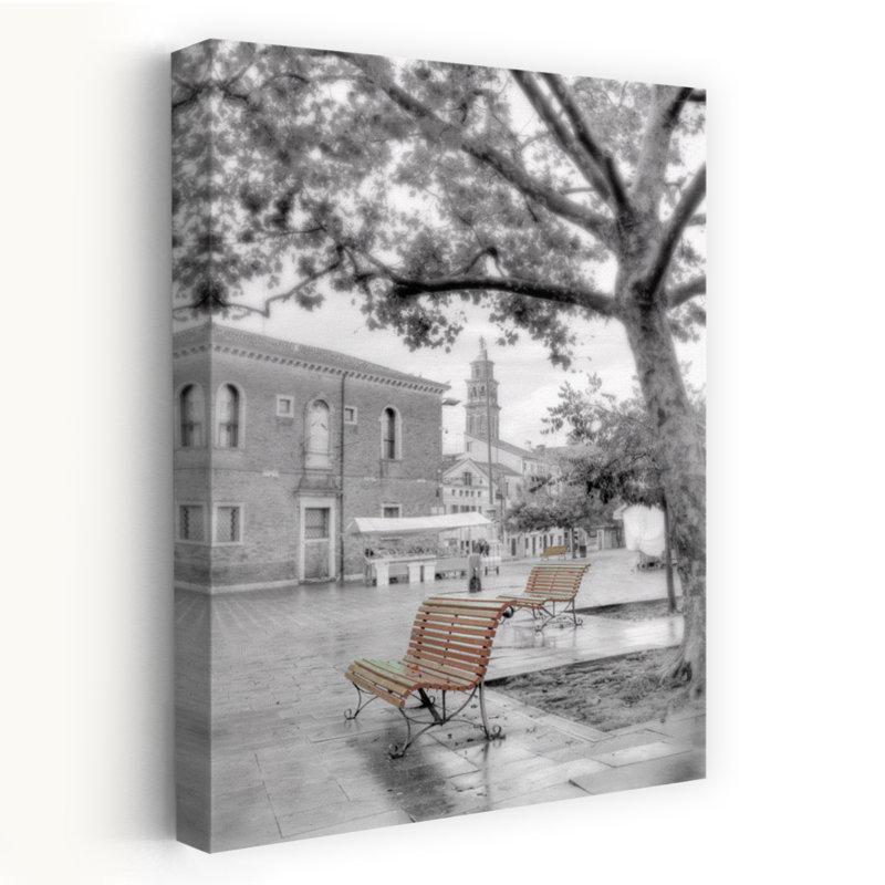 Campo Santa Margherita # 1 - Paysages, photographie, bancs, parcs, art, H 24 po x l 16 po