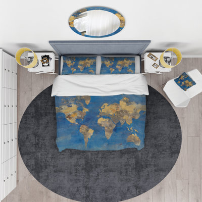 Golden Glam World Map - Traditional Duvet Cover Set - Microfiber Polyester