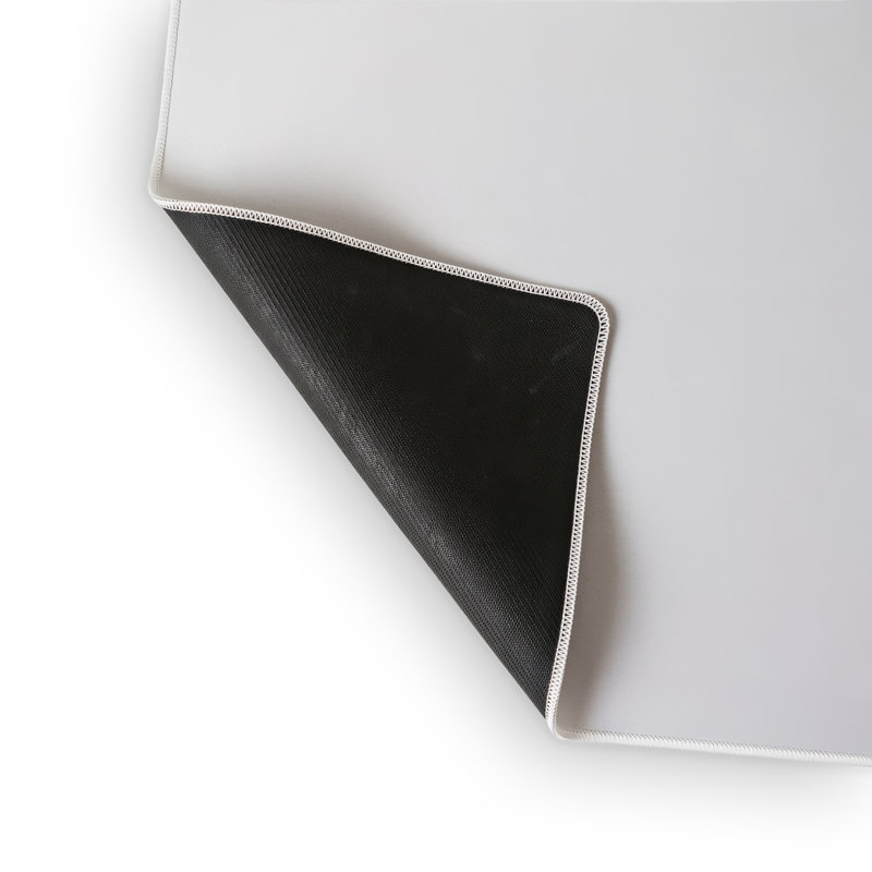 Grayscale plane - 15.75"x31.50" Desk mat
