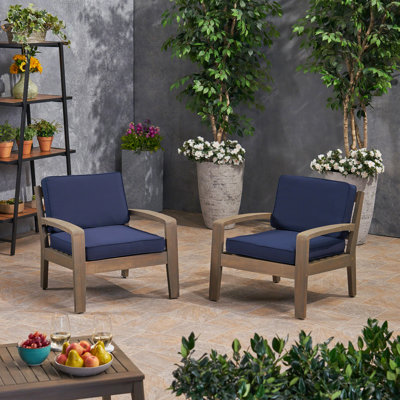 Chaise de patio en bois d'acacia avec coussins Sunbrella Holly Springs