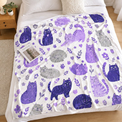 Couverture en flanelle à imprimé chat mignon (1 pièce) - Motifs violets fantaisistes ; douce et confortable ; lavable à la machine sur un seul côté ; idéale pour le sofa, le lit et la décoration intérieure ; cadeau parfait pour les amateurs de literie et de canapé.