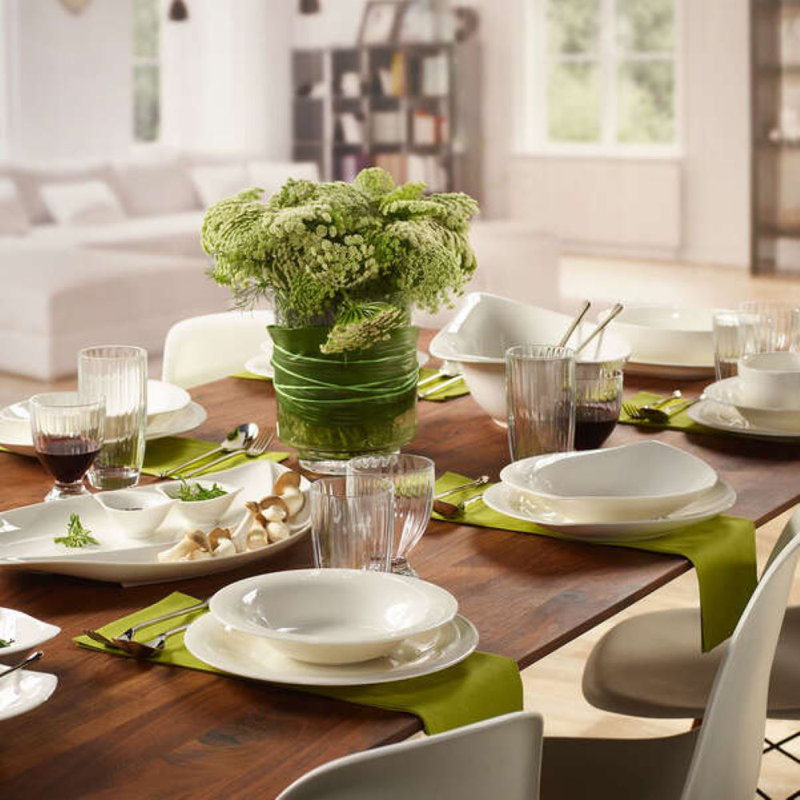 New Cottage Basic 18 Piece Dinnerware Set Service for 6