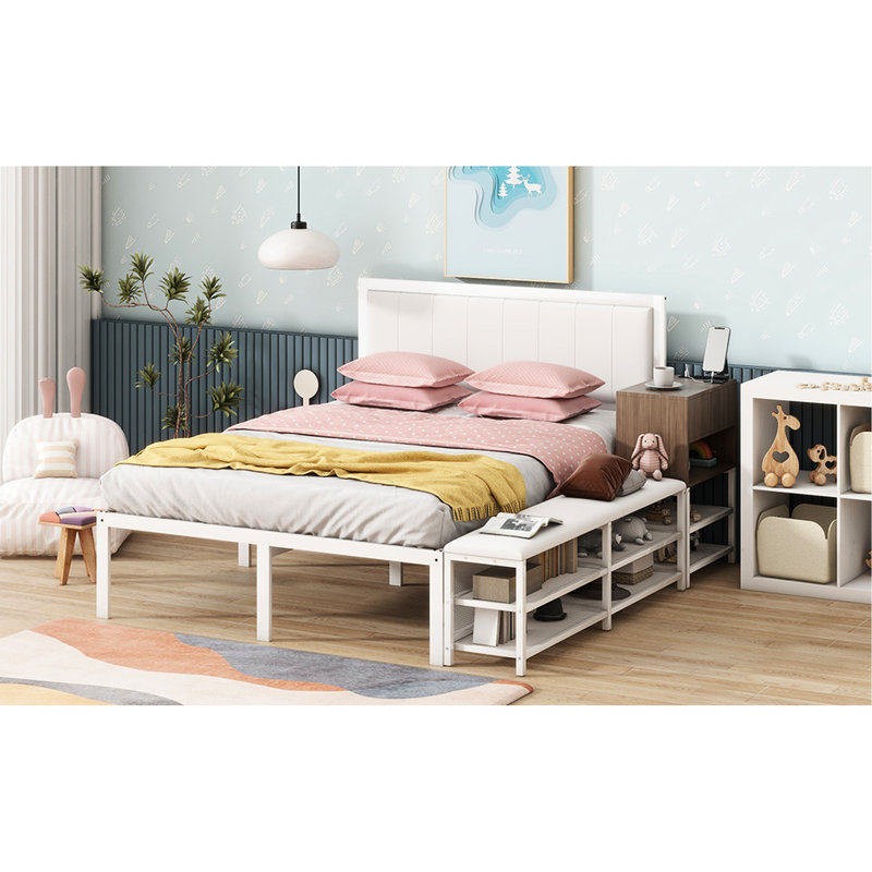 Lit plateforme en métal blanc avec tablettes, armoire en bois et espace de rangement confortable avec repose-pieds, Blanc