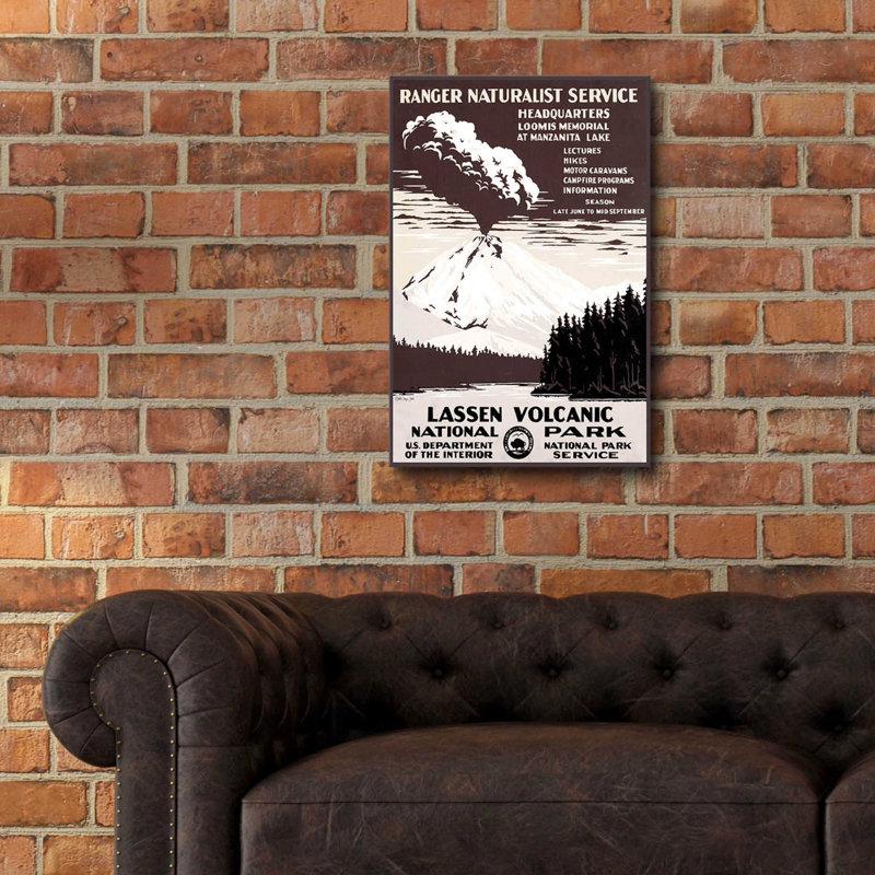 «Lessen Volcanic Park» par Stellar Design Studio, art mural en verre acrylique,, H 24 po x l 16 po x P 0,2 po