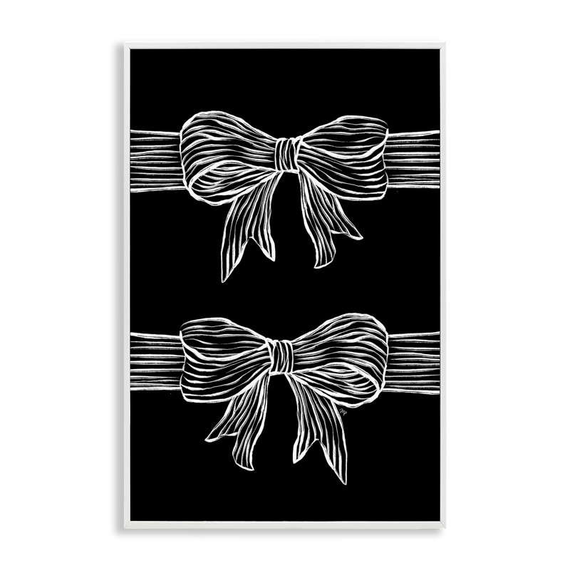 Giclée blanche sur fond noir, design par Martina Pavlova, H 24 po x l 16 po, Estampe numérique encadrée blanc bord de mer