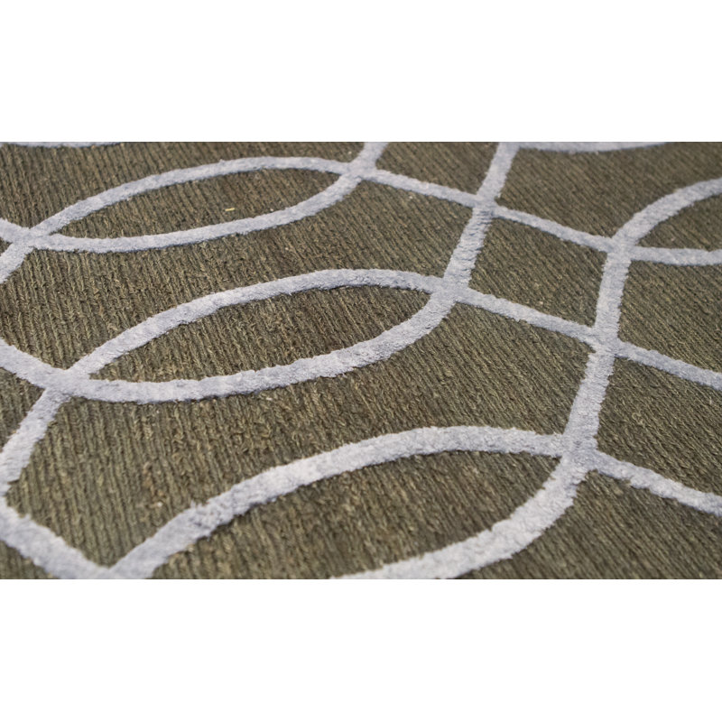 Geometric Area Rug in Gray/Brown