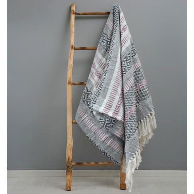 Blakesburg Throw Blanket