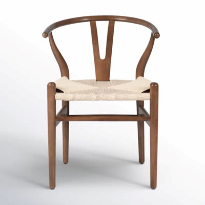 Chaise en bois massif Wyn