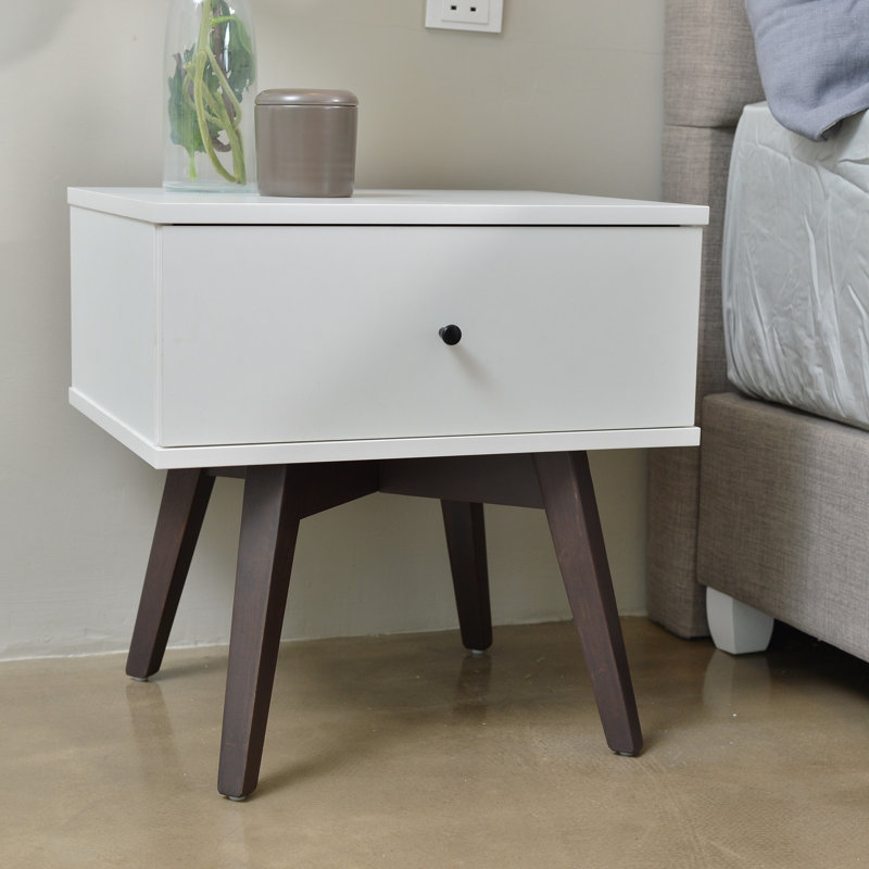 Muir 50.2cm W Particle Board / Chipboard Bedside Table, Brown/White