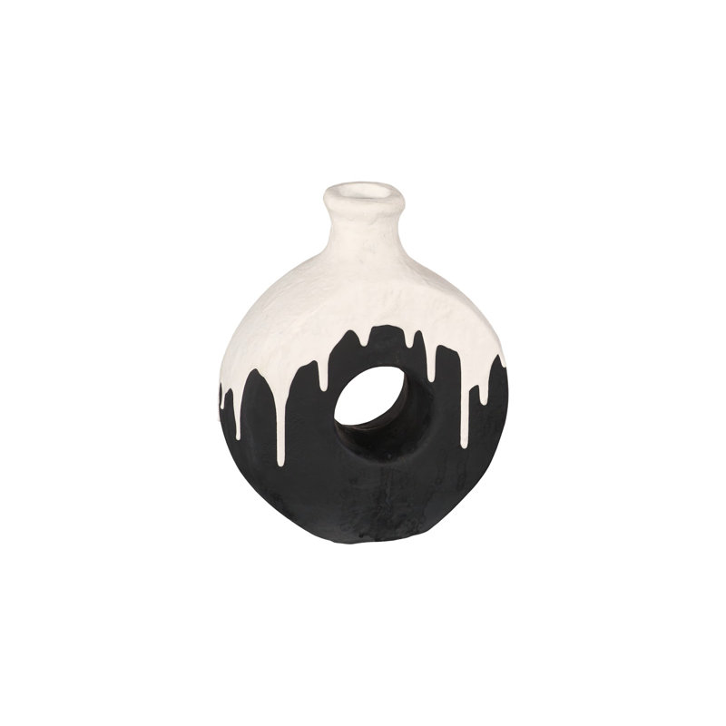 Vase en porcelaine avec trou circulaire