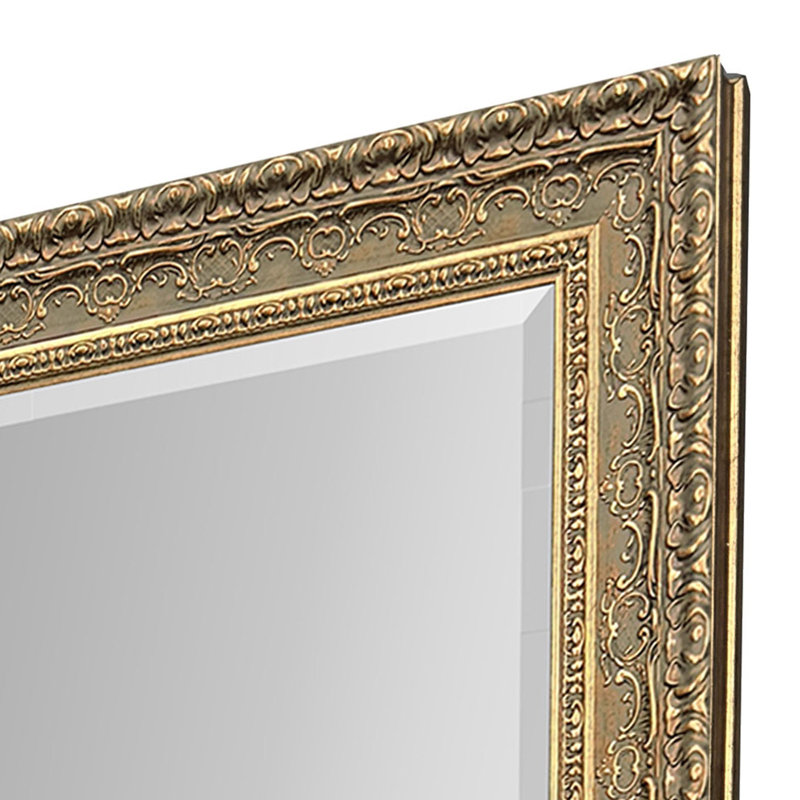 Miroir biseauté orné, 38 po x 80 po