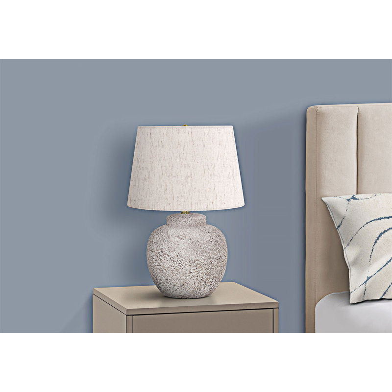 Lampe de table moderne en béton crème avec abat-jour en lin ivoire et éclairage réglable à 3 voies