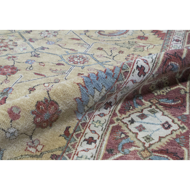 Antique Serapi Wool Oriental Indoor Rug