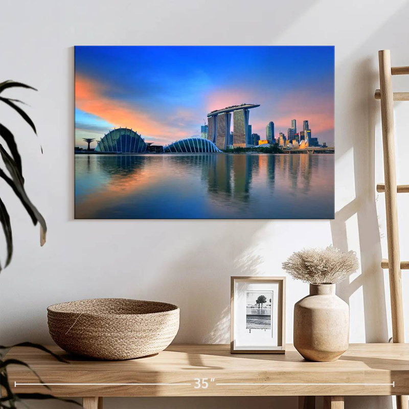 Nicci Gardens By The Bay, 16" H x 24" W