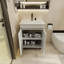 Meuble-lavabo de 24 po avec lavabo, meuble-lavabo pour petit espace, meuble-lavabo autoportant avec 2 armoires à fermeture douce