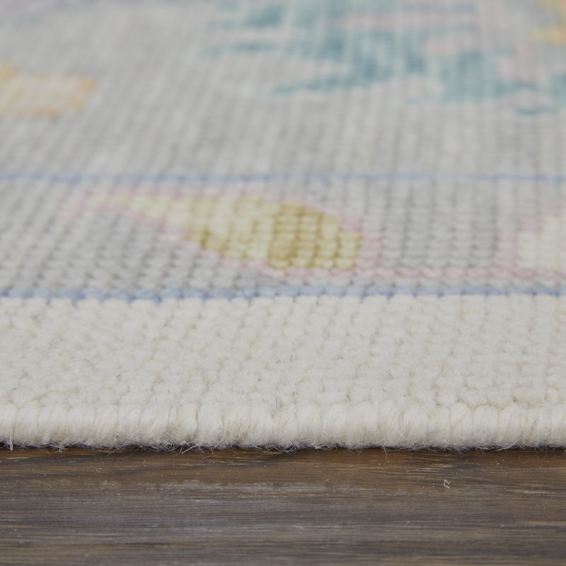 Karina Wool Floral Area Rug, Rectangle 5'6" x 8'6"