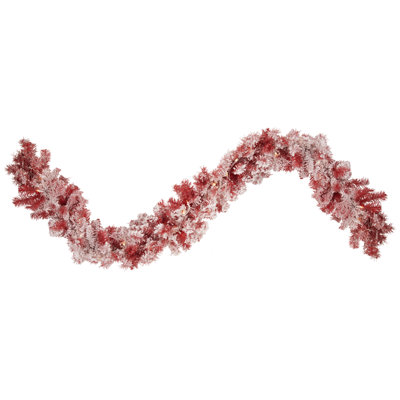 Guirlande de Noël artificielle en pin rouge 9 pi x 12 po