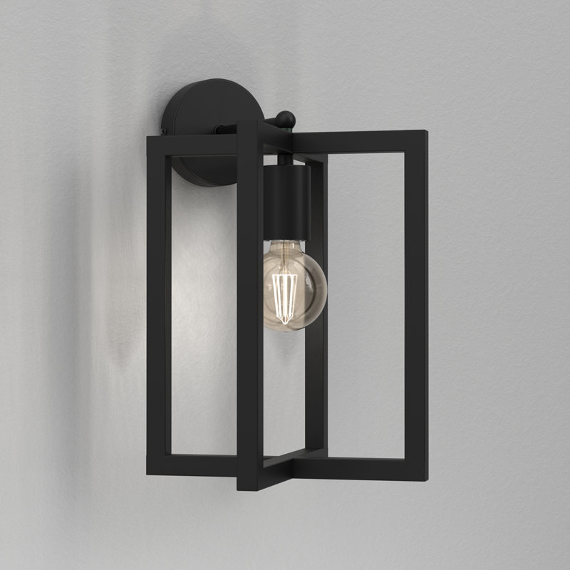 Arnold Armed Sconce