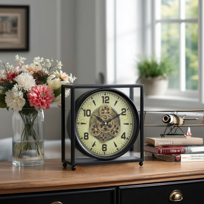 Quartz movement / Crystal Tabletop Clock