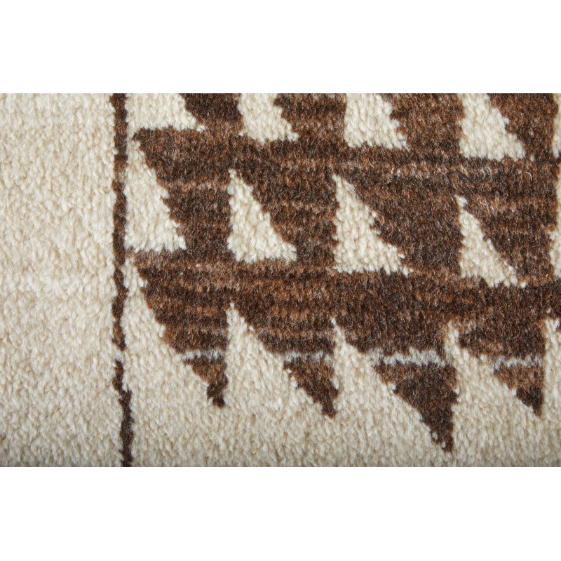 Agape Modern Abstract Ivory Area Rug, Rectangle 7'9" x 9'9"