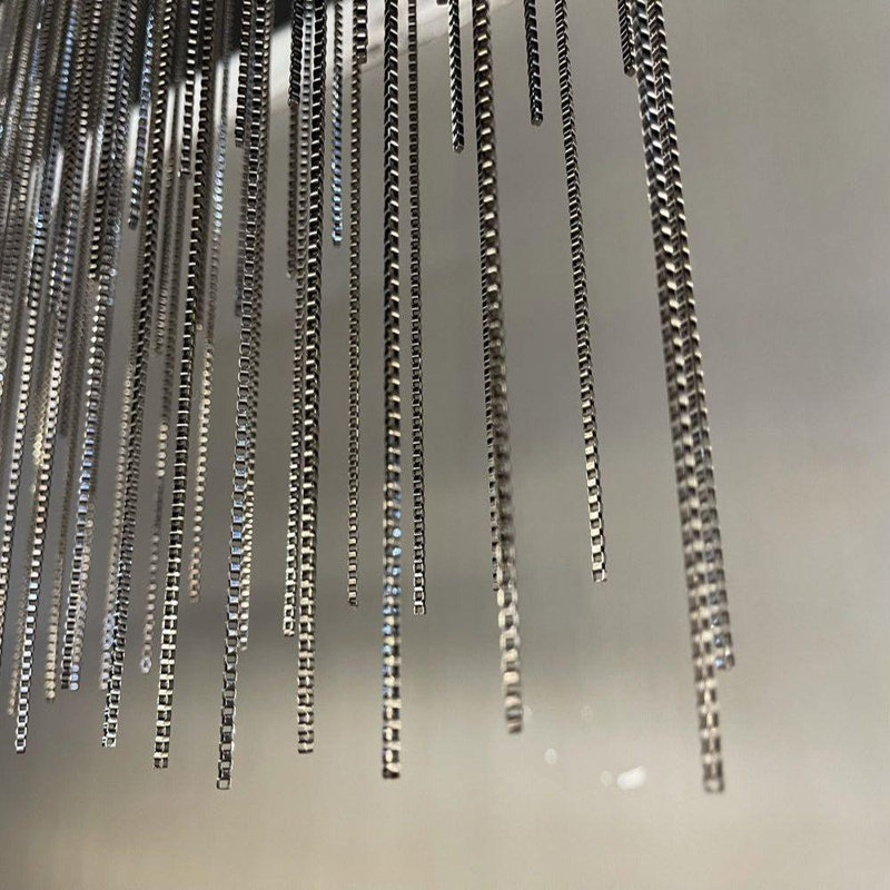 Lustre à niveaux 4 lumières Kovi, Nickel