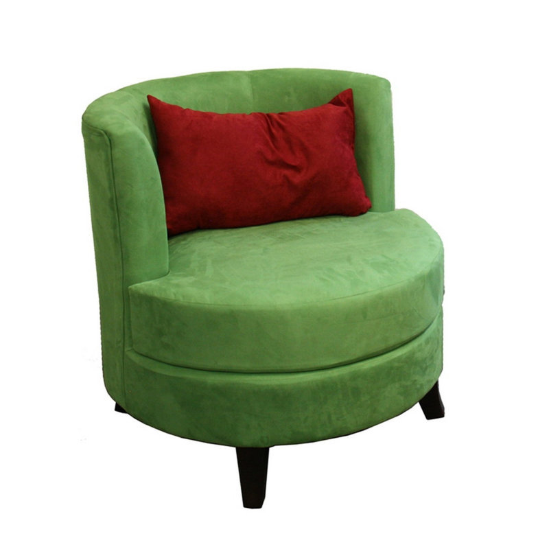 Fauteuil rétro confortable en bois, parfait pour n'importe quelle pièce