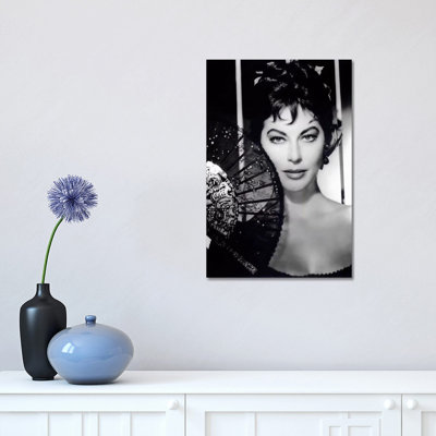 Ava Gardner as Maria Teresa de Cayetana (Duchess of Alba) in the Naked Maja - Photograph Print