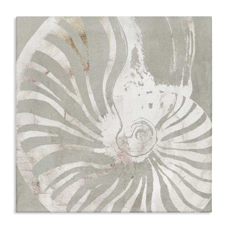 «Beige Nautilus» par Carol Robinson, H 24 po x l 24 po