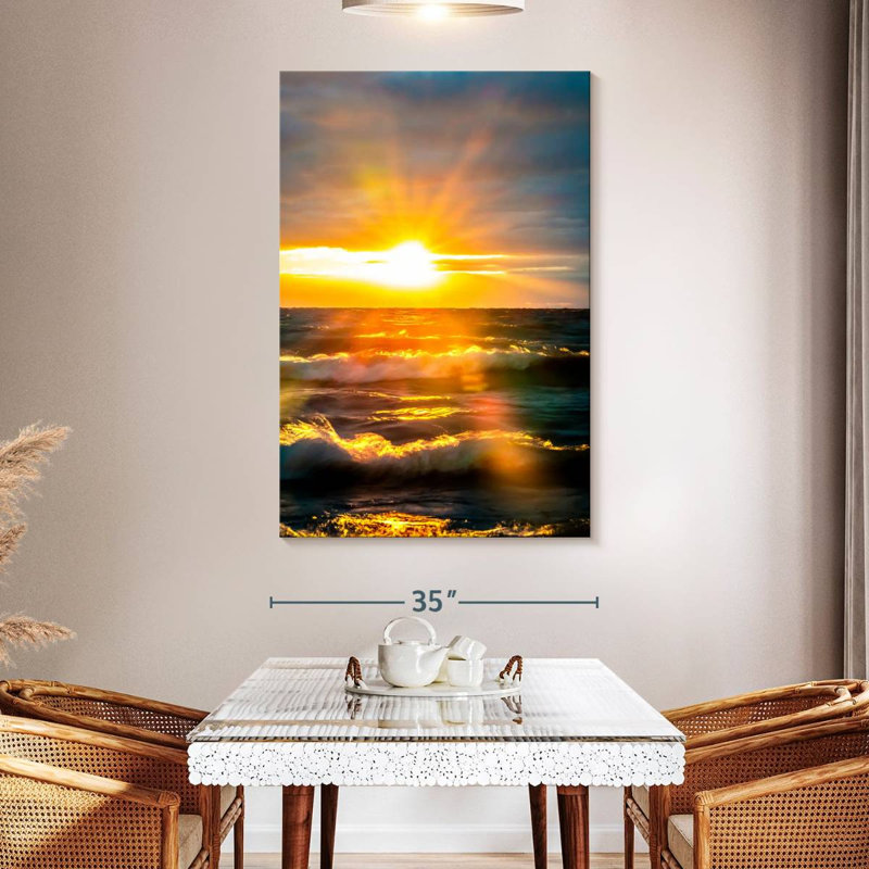 Gillard Sunrise Over Ocean I, H 51 po x l 34 po