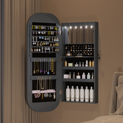 Armoire à bijoux