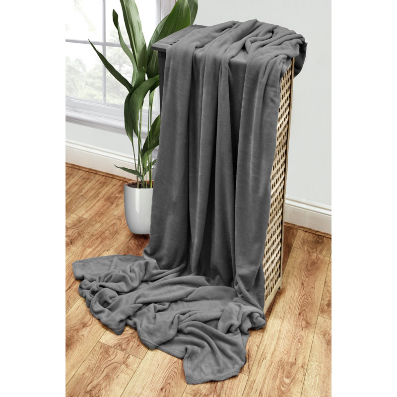 17 Stories Throw, Charcoal