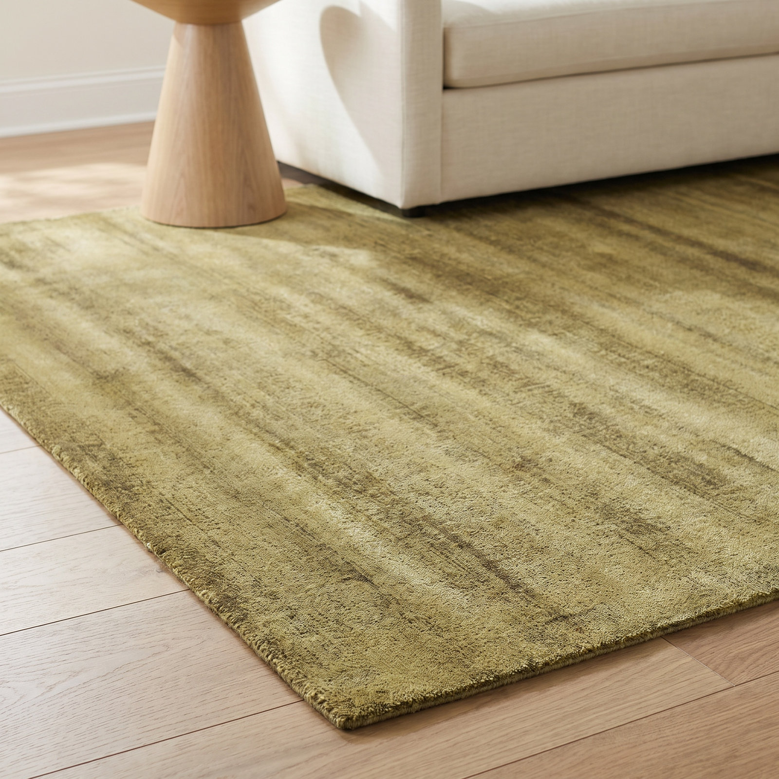 Fennel Hand-Loomed Accent Rug, Rectangle 9' x 12'