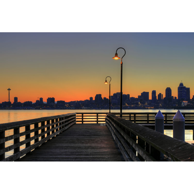 Ramar Seattle Skyline From The Pier At Sunrise par - Photographie de toile tendue, H 8 po x l 12 po
